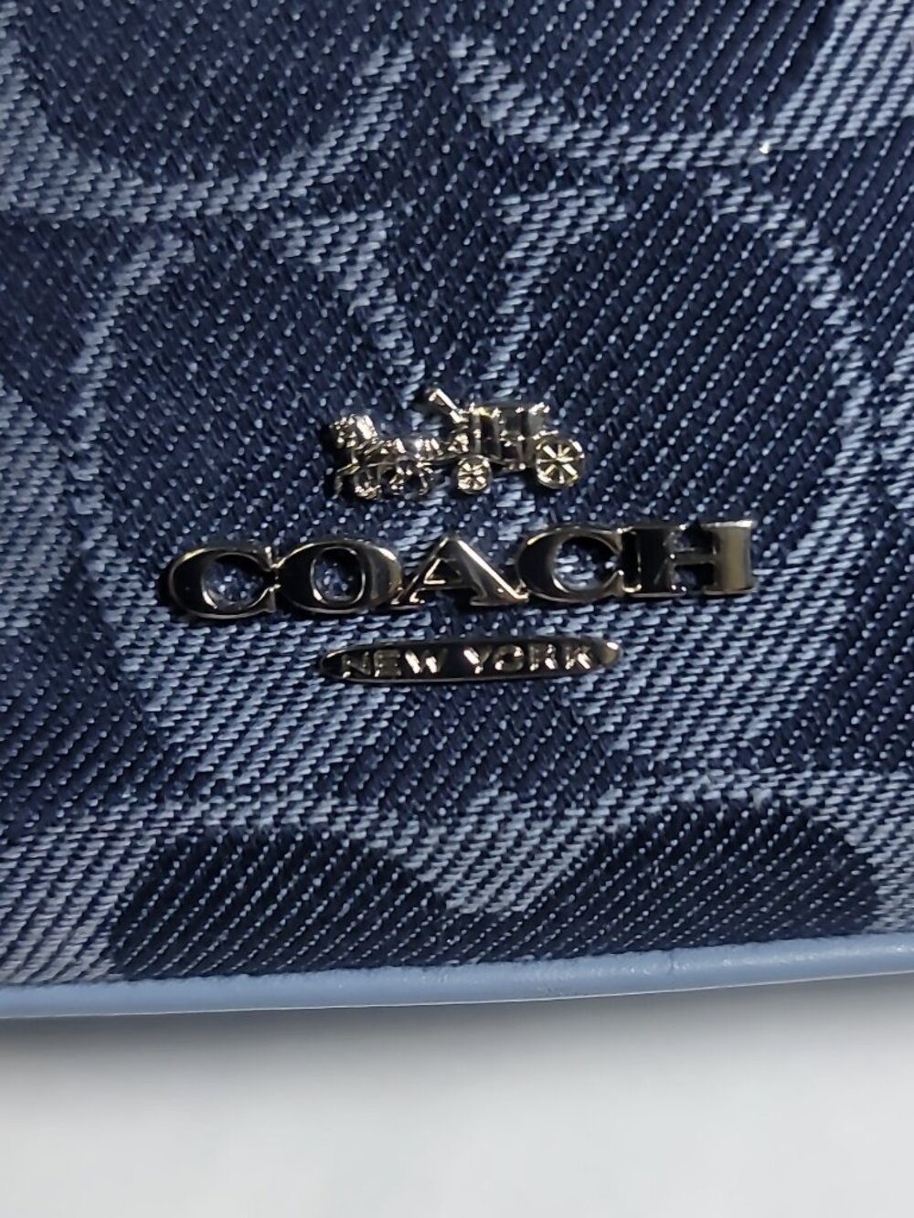 Coach Blue Crossbody Bag Chain Strap Logo Accents Silver Hardware Zip Brand Card